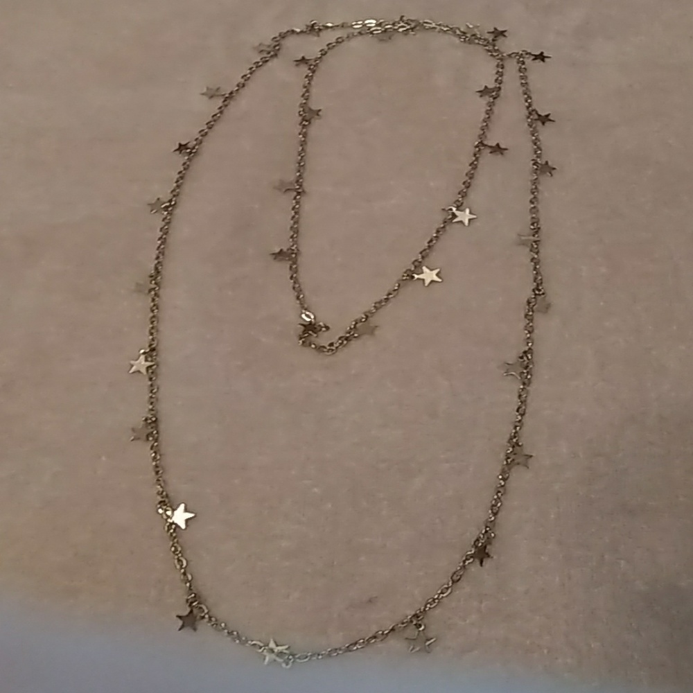 Long enfinity star necklace